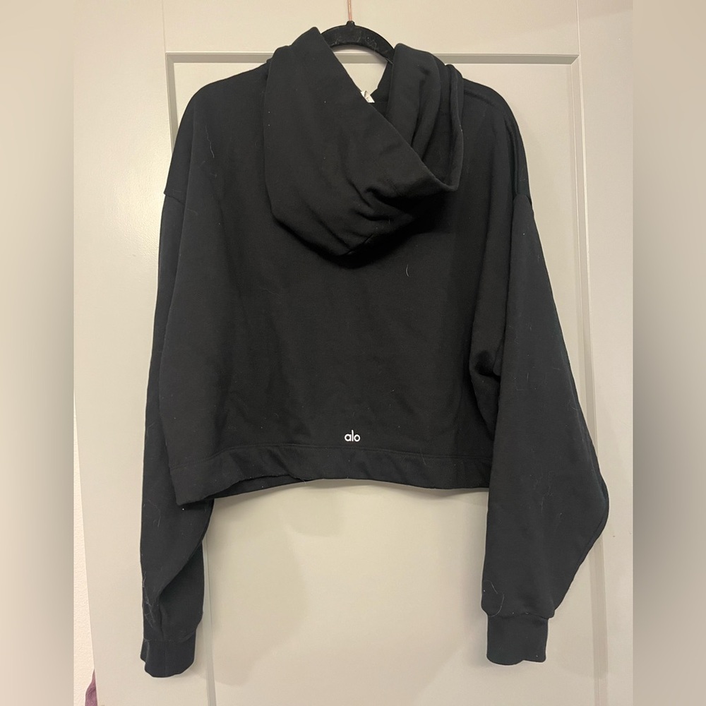 ALO Yoga Black Cropped Sweatshirt